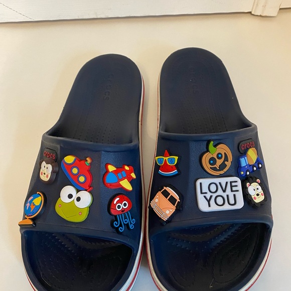 Original Crocs Slide Sandals Blue Red Band Jibbitz included Size 10 women 8 Men - Picture 6 of 7